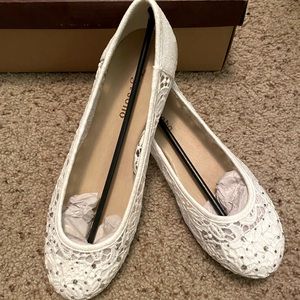 Zigi Soho size 8 flats